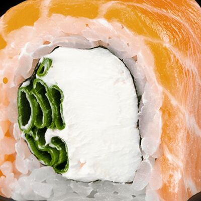 Филадельфия с луком в Про суши по цене 1800 ₽