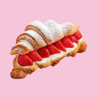Круассан с клубникой в Цех85