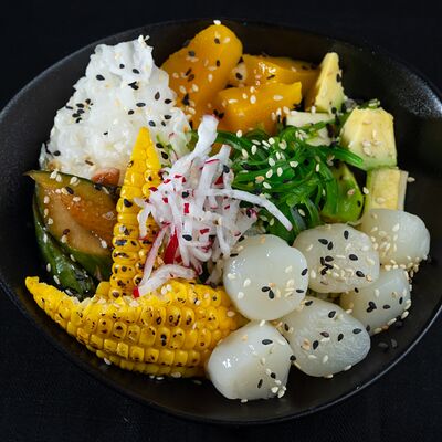 Поке Гребешки в Атлантида по цене 880 ₽