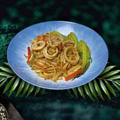 Лапша с морепродуктами в LAOBAN по цене 780 ₽