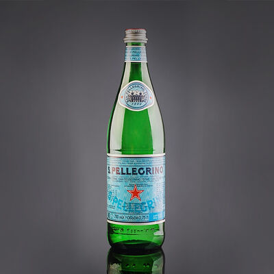 Вода San Pellegrino Xl в Bluefin по цене 790 ₽