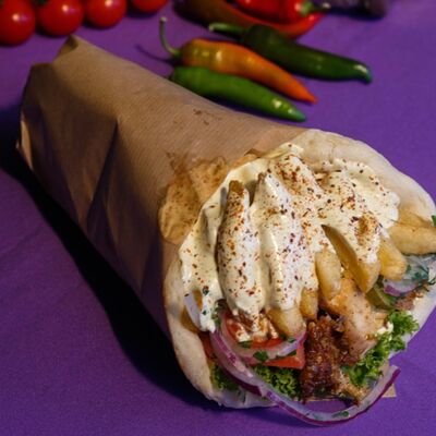 Гирос со свининой в Bliss Food по цене 620 ₽