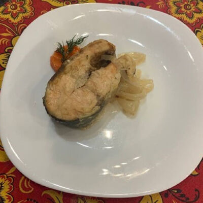 Жареная горбуша с луком в Мастер вкуса по цене 150 ₽