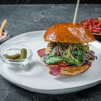 Гамбургер классический в Nella Foresta