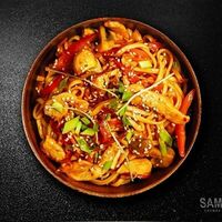 Wok Классический с Гречневой лапшой и терияки-соусом в Доставка сушиСамурай