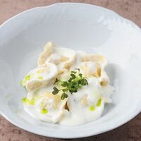 Равиоли с цыпленком в соусе четыре сыра в Chento
