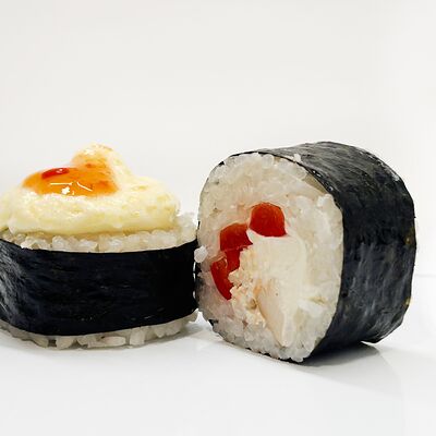 Ролл запеченный Чикен чили в Филка роллы по цене 392 ₽