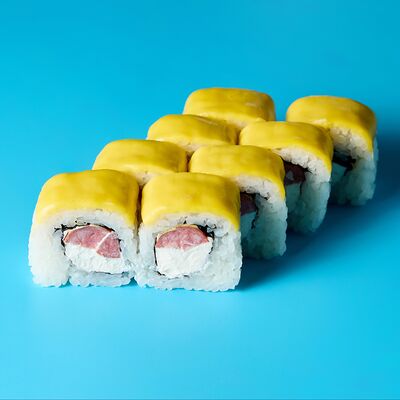 Чиз ролл с охотничьими колбасками в Русские роллы по цене 400 ₽