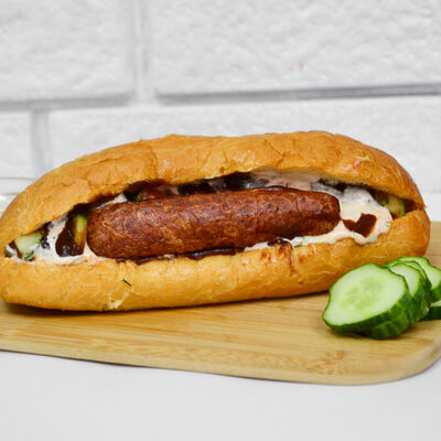 Хот-дог с сосиской в Шеф шаверма по цене 109 ₽