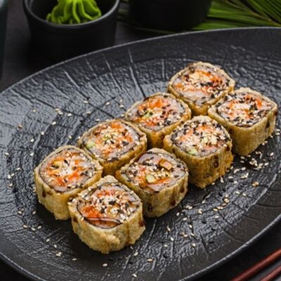 Жареная Калифорния в Omakase Yoshitake Sushi по цене 1090 ₽