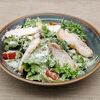 Салат Цезарь с куриной грудкой в Кафе-пекарня Susser по цене 340