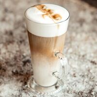 Капучино в Caffeine