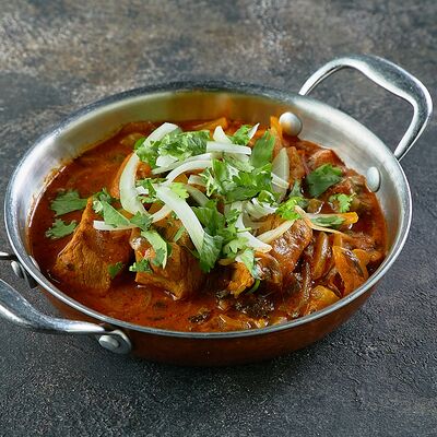 Солянка по-кутаисски в Баклажан в ТЦ 