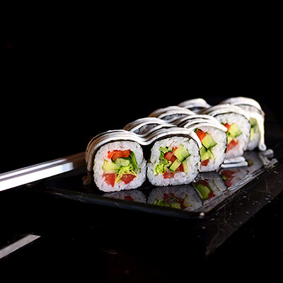 Ролл Овощной в La Kitsune по цене 500 ₽