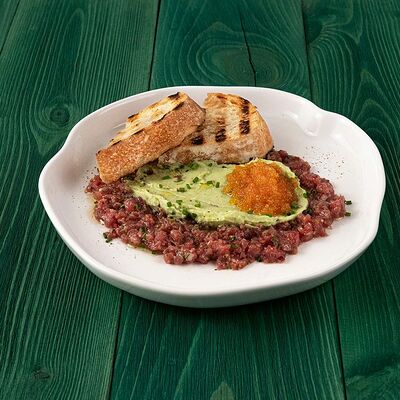 Тартар из говядины в Solar Bistro по цене 640 ₽