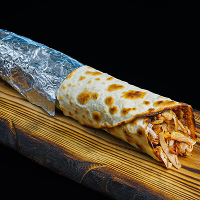 Лахмаджун-шаверма с курицей в Гриль Хаус по цене 940 ₽