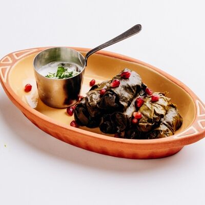 Долма в Абу-Даби по цене 540 ₽