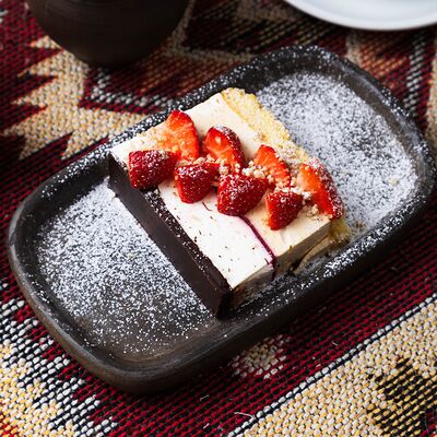 Птичье молоко в Хинкальная по цене 485 ₽