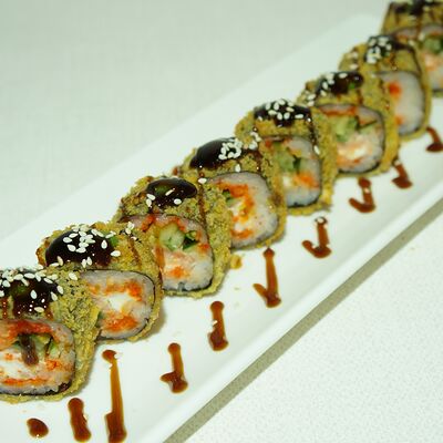 Горячий ролл с угрем в СУШИSELL по цене 685 ₽