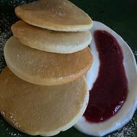 Оладушки с малиной и соленой карамелью в Черёхин