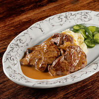 Стейк Строганов с запеченными грибами в Blackchops