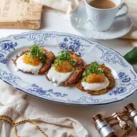 Картофельные драники с щучьей и форелевой икрой в Ресторан ЩЕПКИНЪ