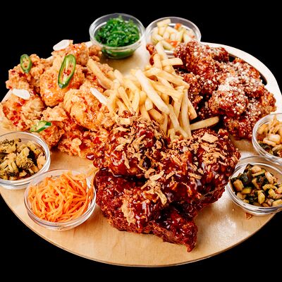 Комбо №8 Большой в Коко Чикен по цене 2850 ₽