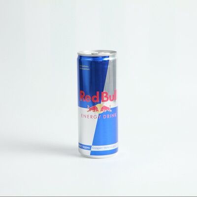 Red Bull в Шаурмэн по цене 420 ₽