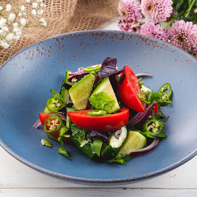 Овощной салат по-грузински в MANANA по цене 430