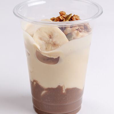 Пуддинг Тирамису с бананом и гранолой в Coffee Machine по цене 430 ₽