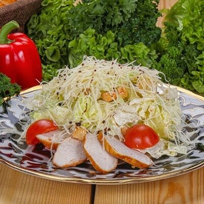 Салат Цезарь в Aliya Uz-Food по цене 499 ₽