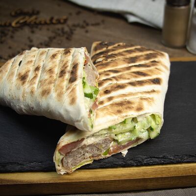 Шаурма Курица-люля в Кафе Мон ШАЛЕ по цене 290 ₽