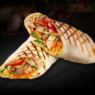 Шаурма классическая со свининой в Shaurma Street по цене 408 ₽