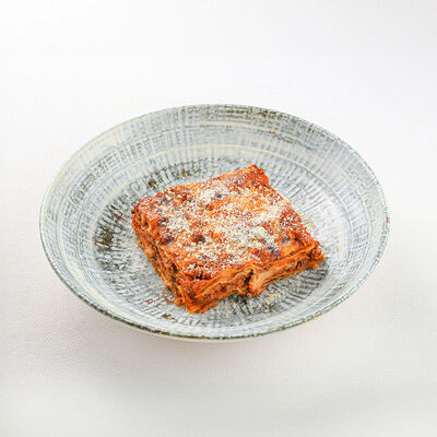 Лазанья Болоньезе в La Scala Trattoria Ignazio по цене 38 р.