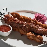 Ражничи из курицы в Grand Fish Veranda