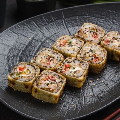 Ролл Овощной темпура в Omakase Yoshitake Sushi по цене 690 ₽