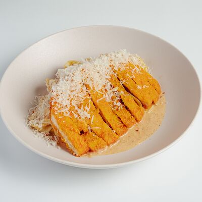 Хрустящий цыпленок с пармезаном в Everland по цене 990 ₽