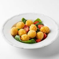 Сырные шарики из моцареллы в Лимончино
