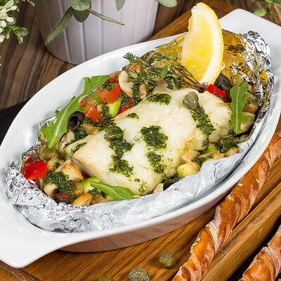 Филе трески в фольге с овощами в Луиджи & Тосё по цене 439