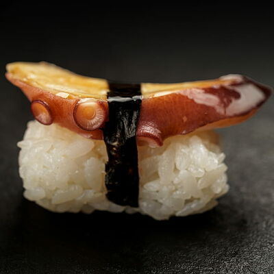 Суши с осьминогом в Мистер суши по цене 261 ₽