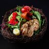 Гриль-салат с курицей тандури в Эндорфин по цене 690