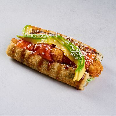 Ролл Дог с темпурной креветкой в Токио по цене 53 р.