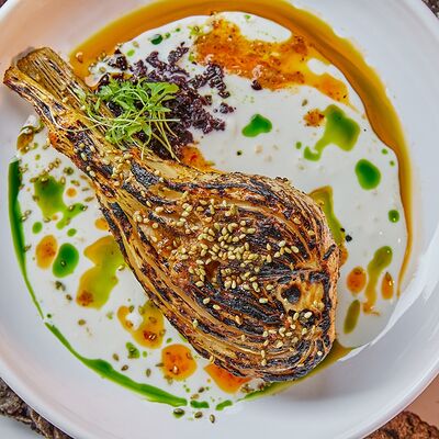 Корень фенхеля с маслом лайма и йогуртом юдзу в Море на Патриках по цене 790