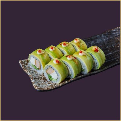 Ролл Чикен в авокадо в Happy Fish Premium по цене 577 ₽