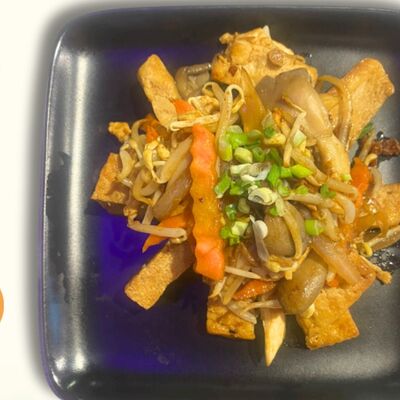 2.2. Жареная Курица с Тофу в Вьет нэм по цене 600 ₽