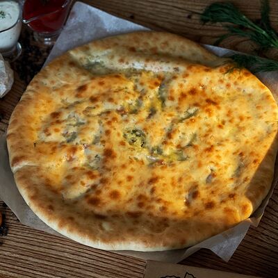 Пирог со шпинатом и сыром в Ирбис по цене 540