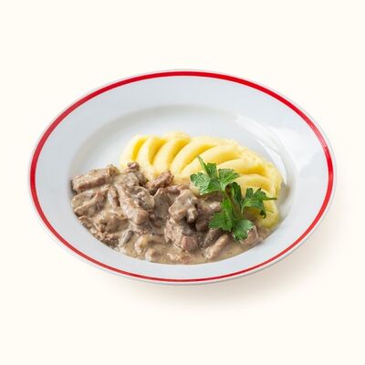 Бефстроганов с грибами и картофельное пюре в Пироговый Дворик по цене 570 ₽