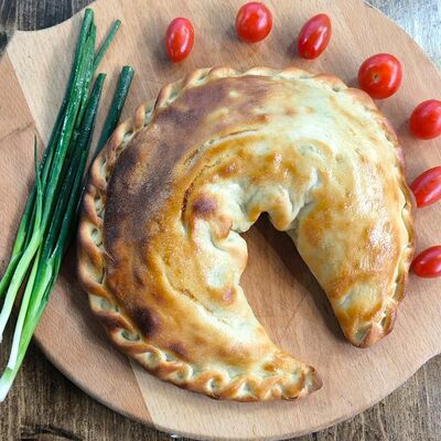 Хачапури по-гурийски в Хинкальная Едим вкусно по цене 780 ₽