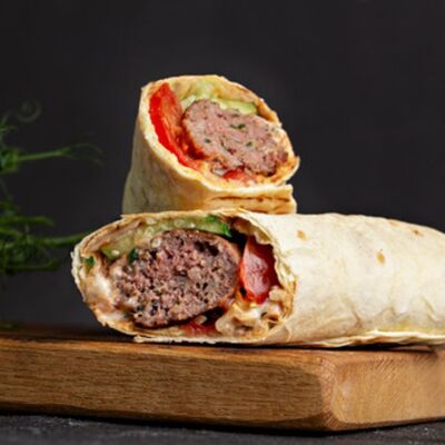 Люля-кебаб в лаваше в Донер Кебаб по цене 480 ₽