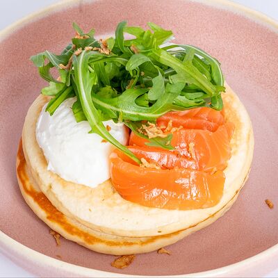 Панкейки с красной рыбой в Lilian's cafe по цене 750 ₽